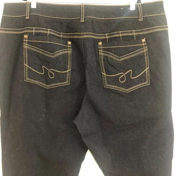 New Santana Plus Size Jeans Dark Wash - Picture 13 of 14